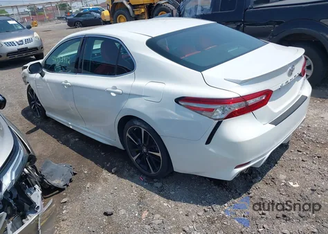2018 Toyota Camry Xse из США, поврежденный, VIN 4T1B61HKXJU159066